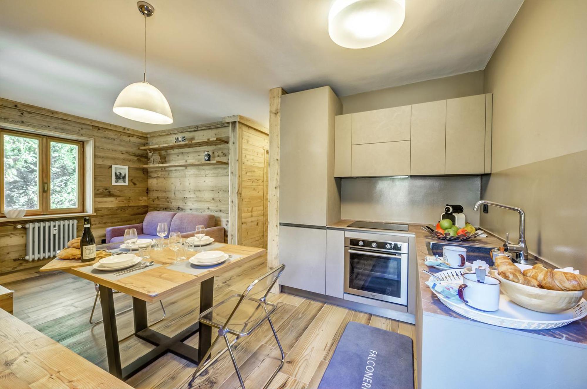 Casa Entreves - Ristrutturata Con Parcheggio กูร์มาเยอร์ ภายนอก รูปภาพ